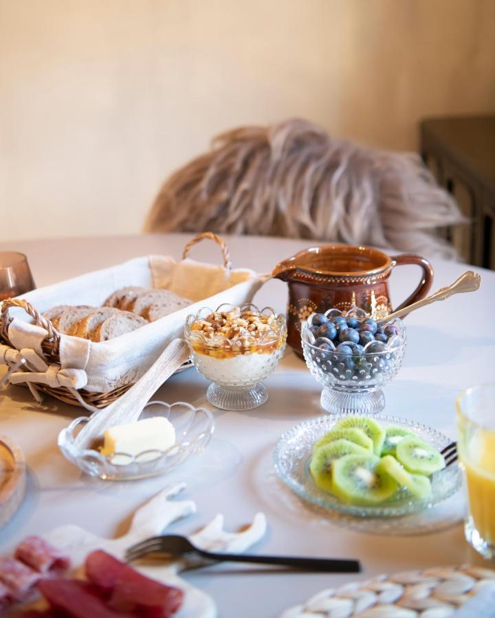 Sumvitg Casa Pasch - Boutique Bed And Breakfast In Cumpadials מראה חיצוני תמונה