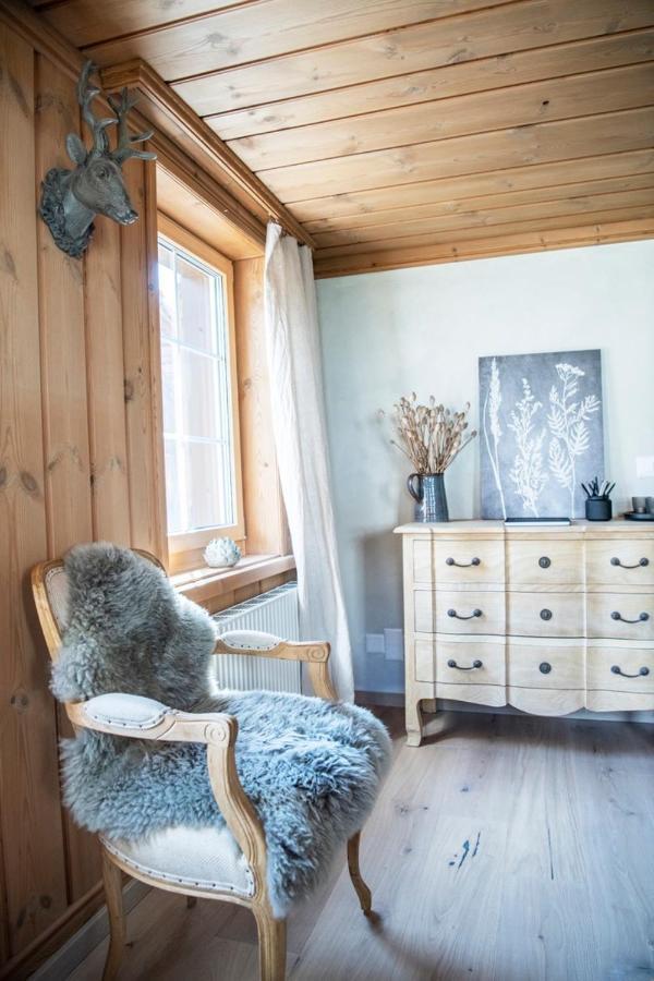 Sumvitg Casa Pasch - Boutique Bed And Breakfast In Cumpadials מראה חיצוני תמונה
